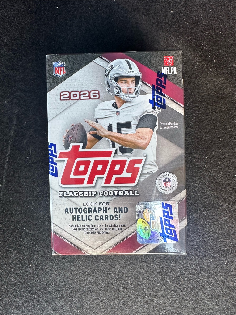 2026 TOPPS FLAGSHIP FOOTBALL VALUE BLASTER BOX (72 Cards) NFL New IN HAND QTY